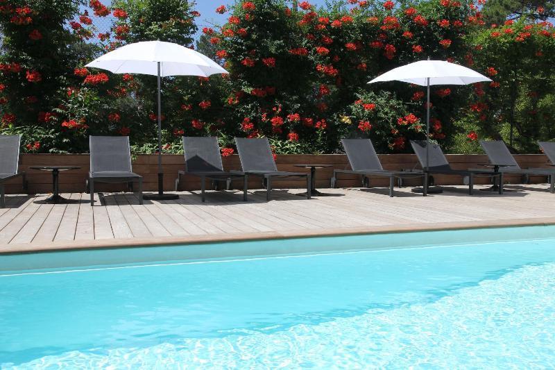 Hotel 202 Soorts-Hossegor Bagian luar foto