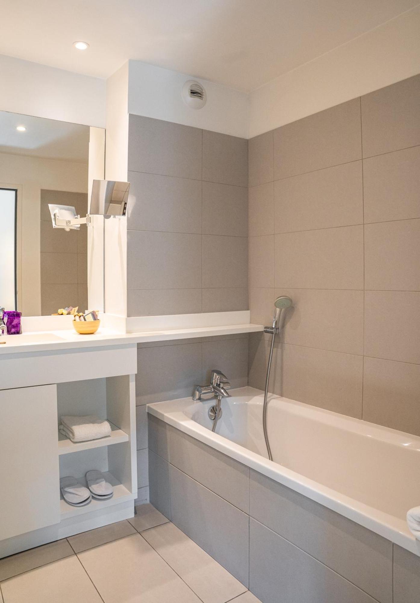 Hotel 202 Soorts-Hossegor Bagian luar foto
